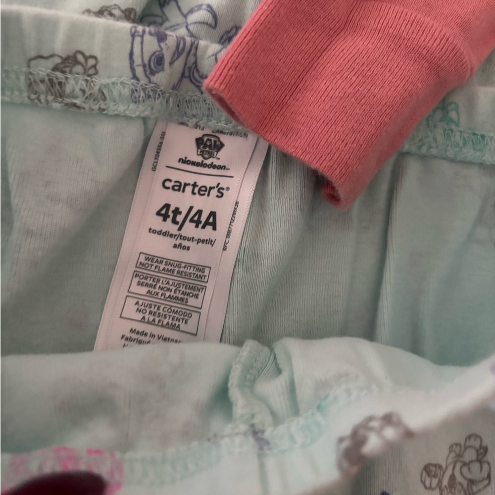 Carters/Old Navy 4T bundle pajamas EUC - Picture 12 of 12